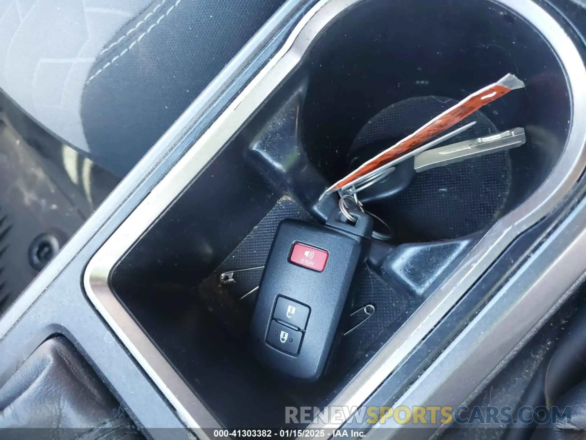11 fotografías del automóvil dañado 3TMCZ5AN6MM448787 TOYOTA TACOMA 2021
