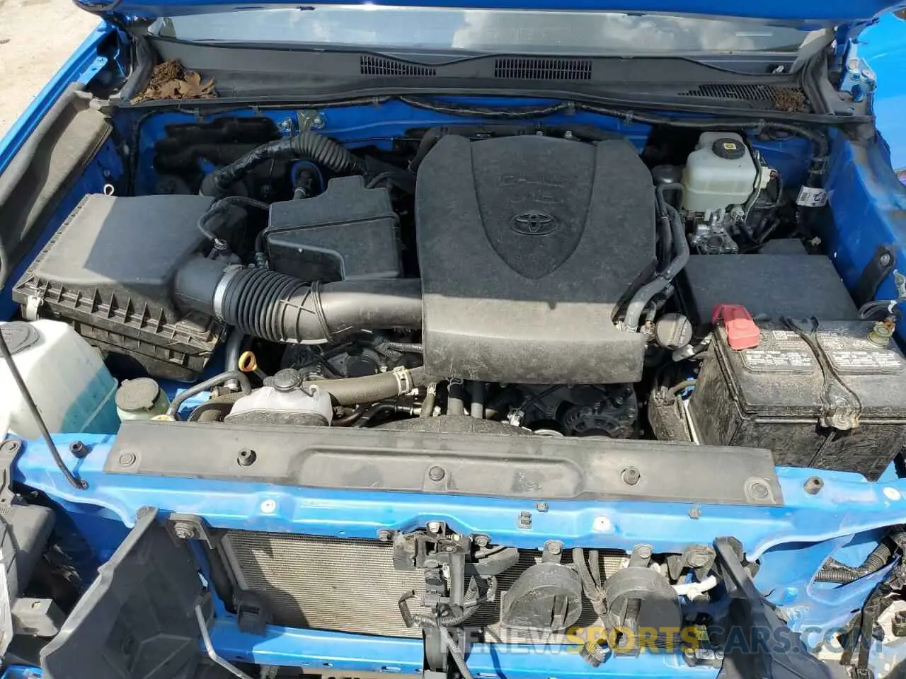 11 fotografías del automóvil dañado 3TMCZ5AN7MM388566 TOYOTA TACOMA 2021