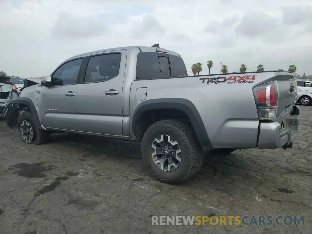 2 fotografías del automóvil dañado 3TMCZ5AN7MM399678 TOYOTA TACOMA 2021