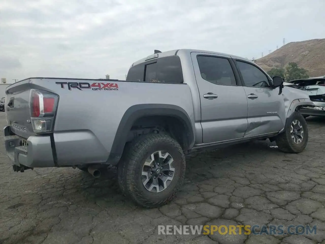 3 fotografías del automóvil dañado 3TMCZ5AN7MM399678 TOYOTA TACOMA 2021