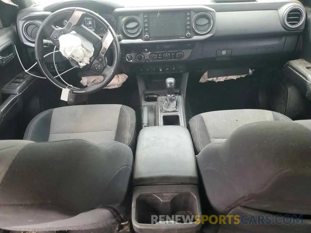 8 fotografías del automóvil dañado 3TMCZ5AN7MM399678 TOYOTA TACOMA 2021