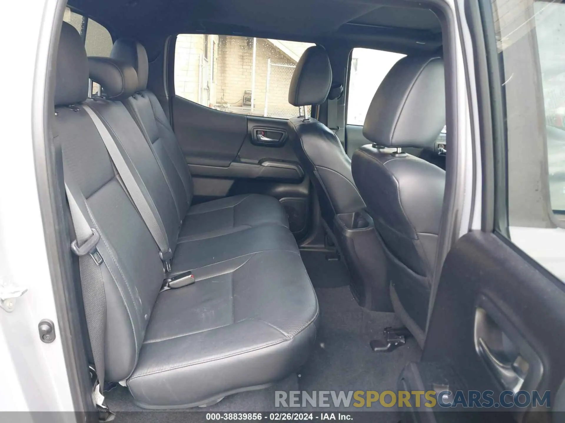8 fotografías del automóvil dañado 3TMCZ5AN7MM416219 TOYOTA TACOMA 2021