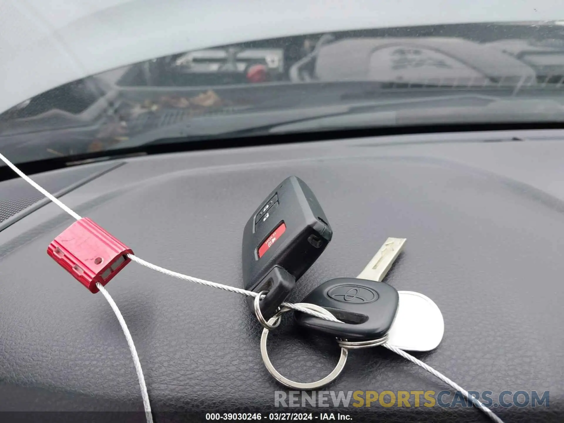 11 fotografías del automóvil dañado 3TMCZ5AN8MM373400 TOYOTA TACOMA 2021