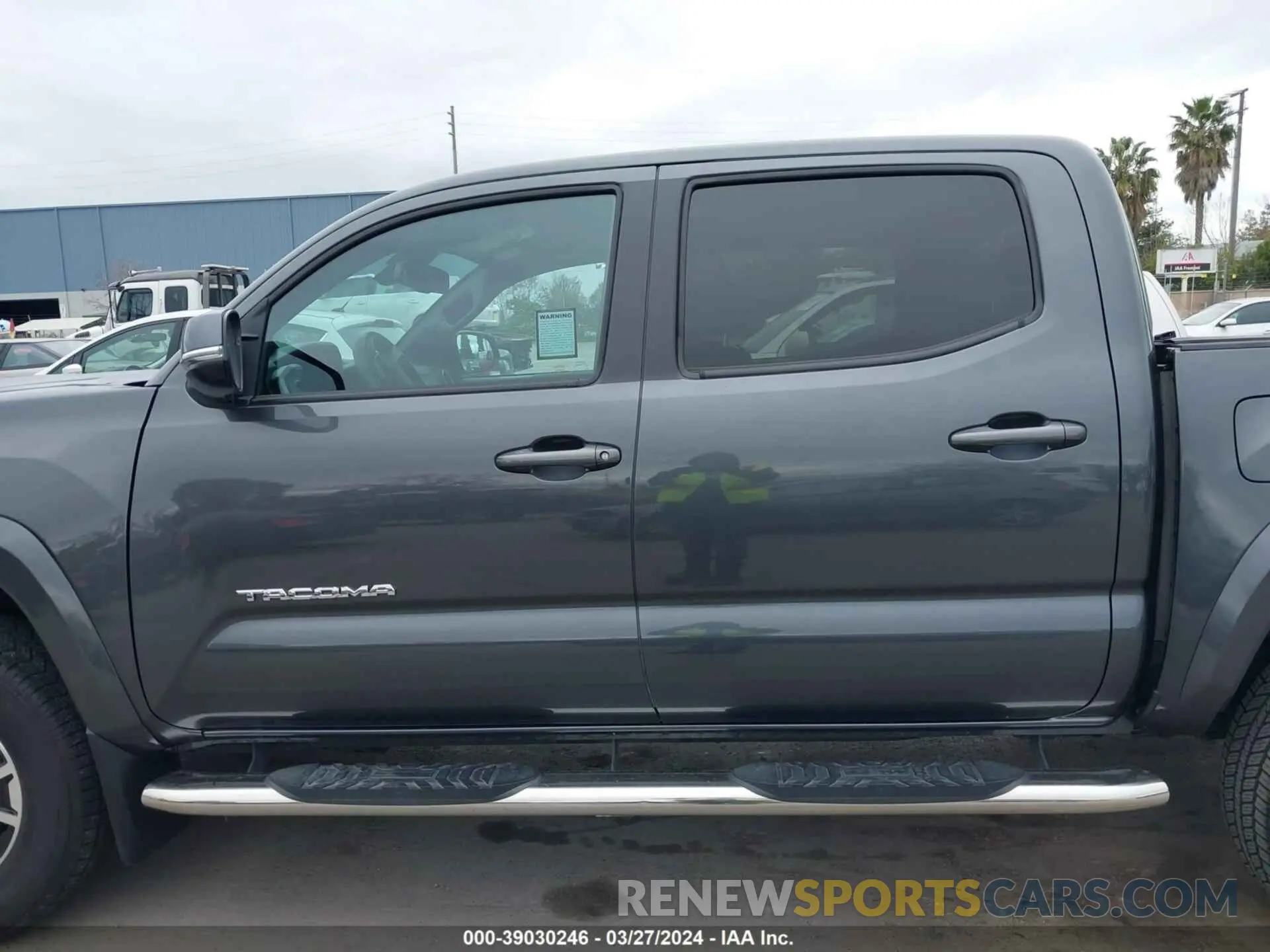 15 fotografías del automóvil dañado 3TMCZ5AN8MM373400 TOYOTA TACOMA 2021
