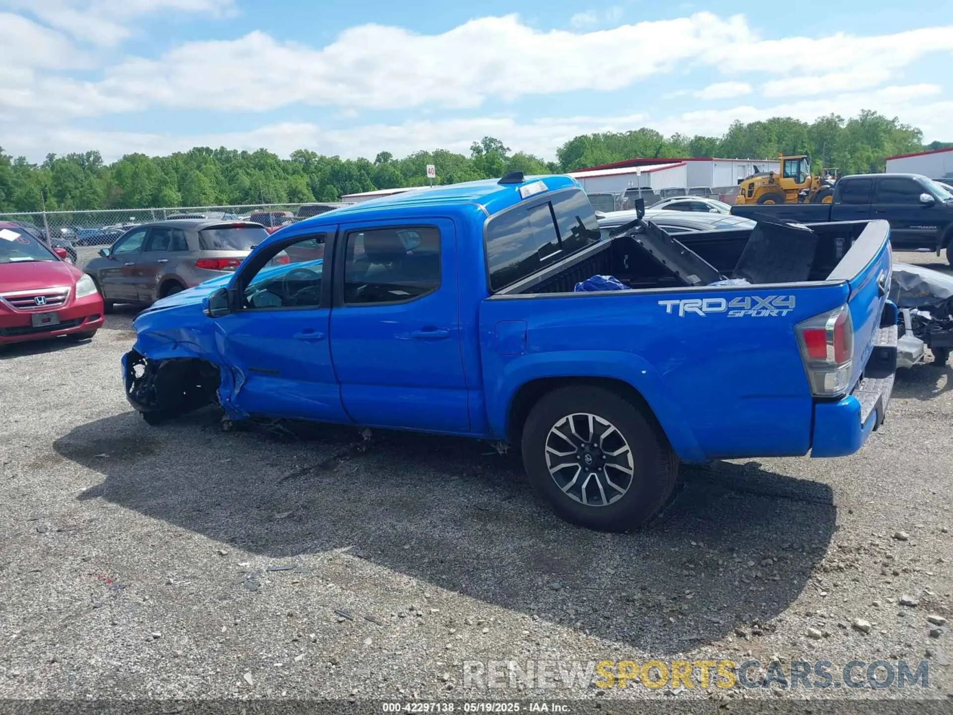 14 fotografías del automóvil dañado 3TMCZ5AN8MM374398 TOYOTA TACOMA 2021