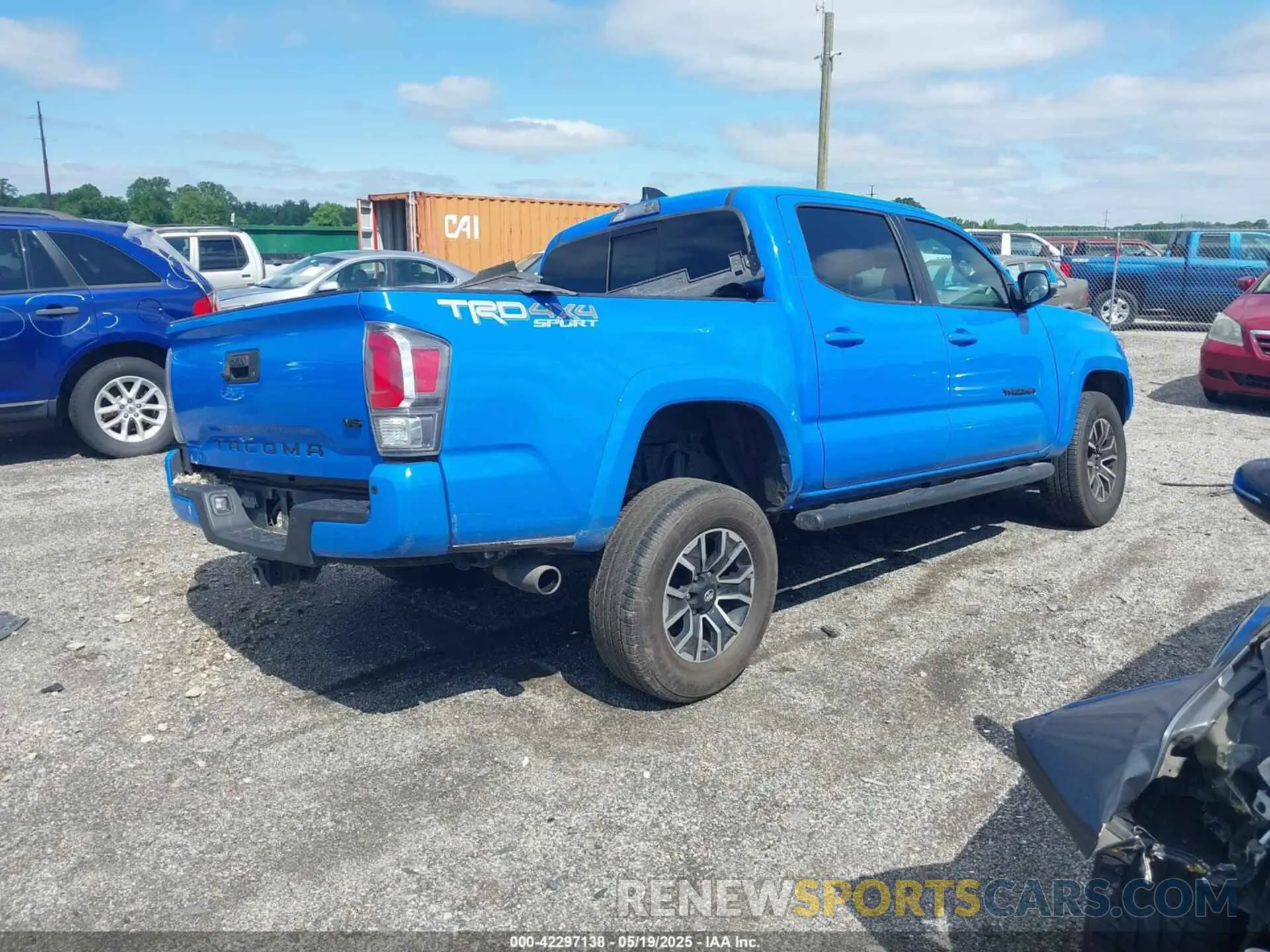 4 fotografías del automóvil dañado 3TMCZ5AN8MM374398 TOYOTA TACOMA 2021
