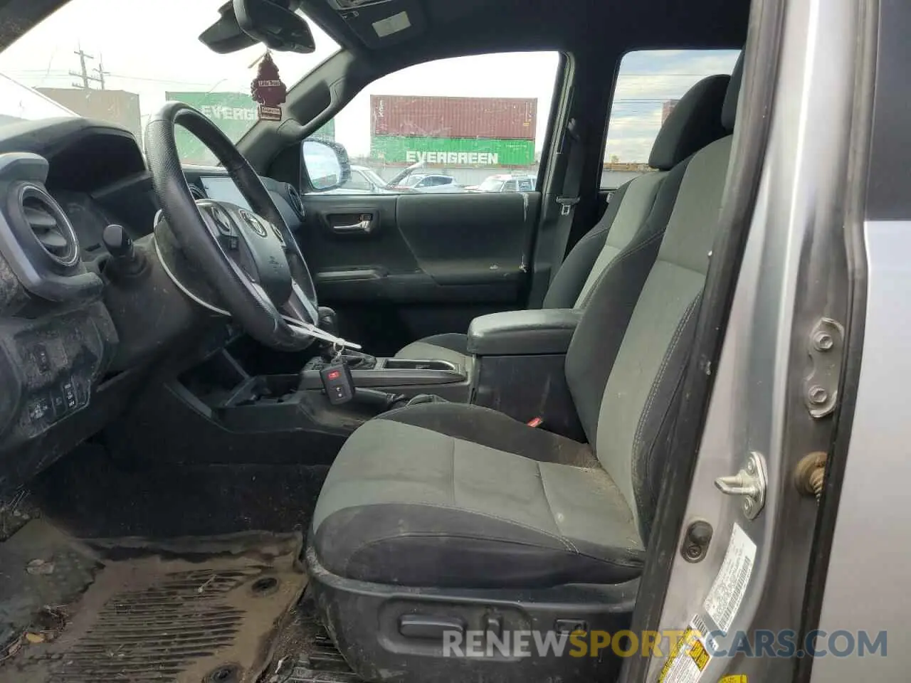 7 fotografías del automóvil dañado 3TMCZ5AN8MM382064 TOYOTA TACOMA 2021