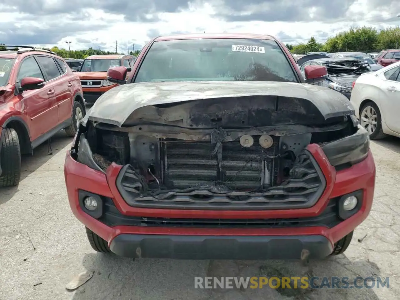 5 fotografías del automóvil dañado 3TMCZ5AN8MM427889 TOYOTA TACOMA 2021