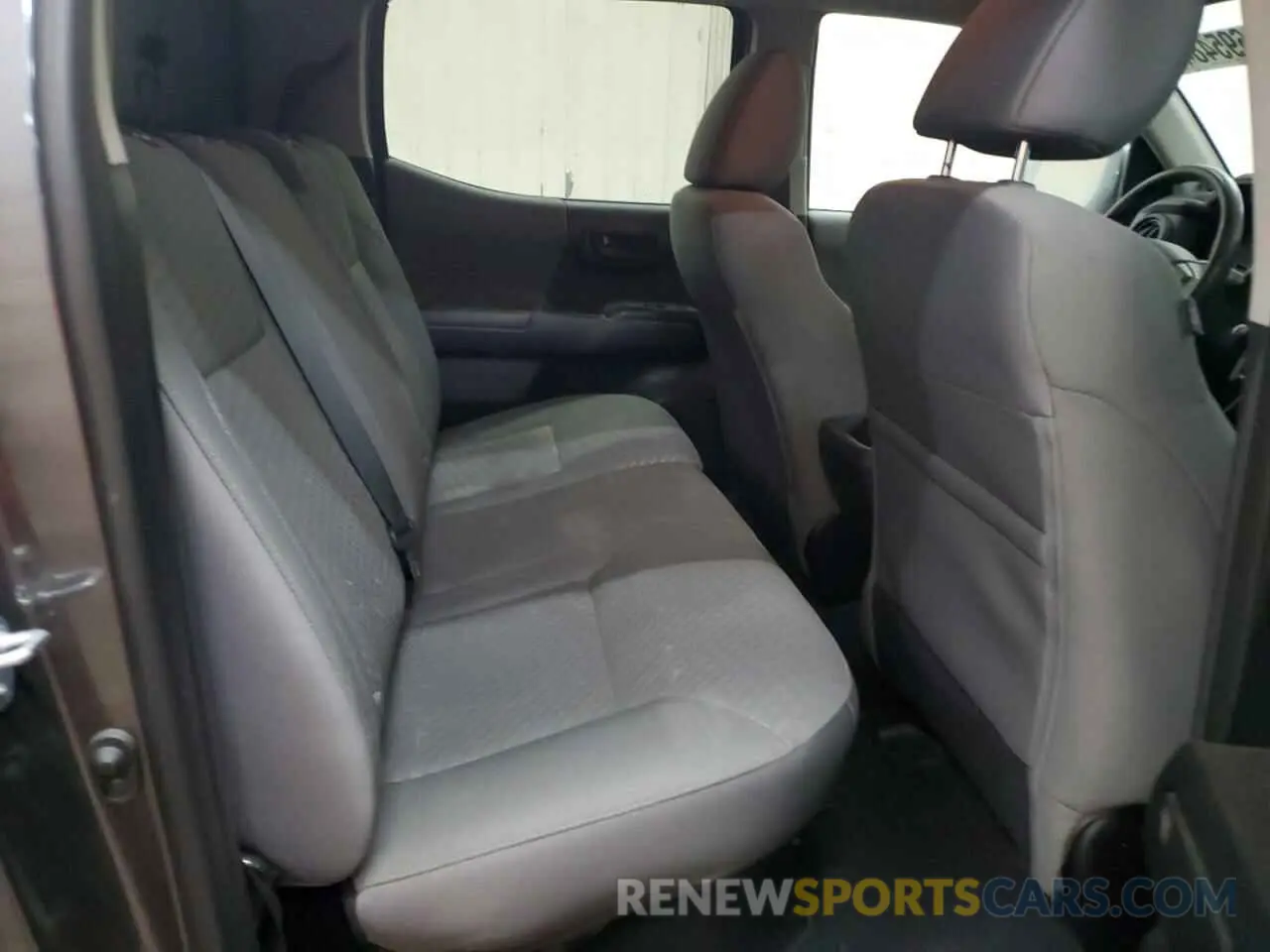 10 fotografías del automóvil dañado 3TMCZ5AN8MM450136 TOYOTA TACOMA 2021