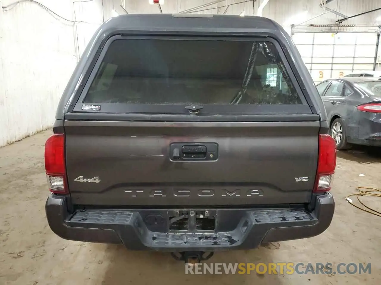 6 fotografías del automóvil dañado 3TMCZ5AN8MM450136 TOYOTA TACOMA 2021