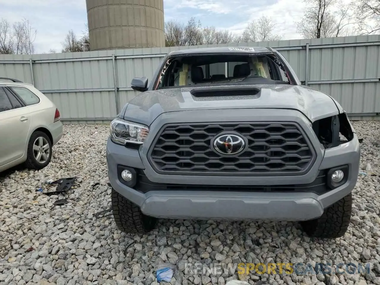 5 fotografías del automóvil dañado 3TMCZ5AN9MM374491 TOYOTA TACOMA 2021