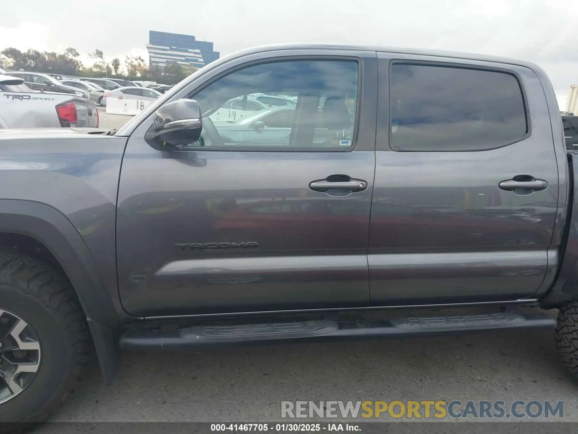 14 fotografías del automóvil dañado 3TMCZ5AN9MM397611 TOYOTA TACOMA 2021