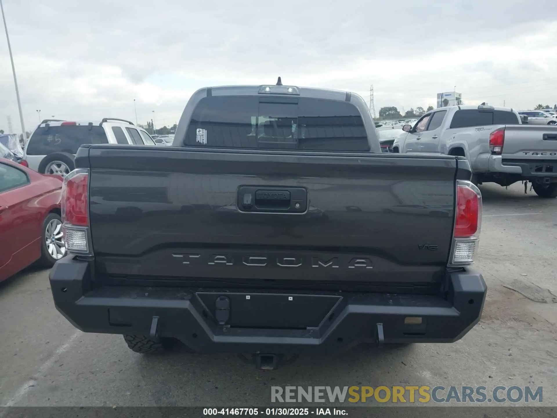 16 fotografías del automóvil dañado 3TMCZ5AN9MM397611 TOYOTA TACOMA 2021