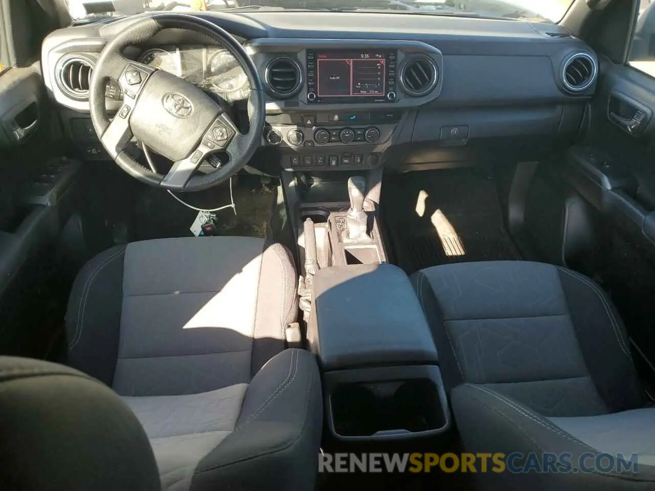 8 fotografías del automóvil dañado 3TMCZ5AN9MM438707 TOYOTA TACOMA 2021
