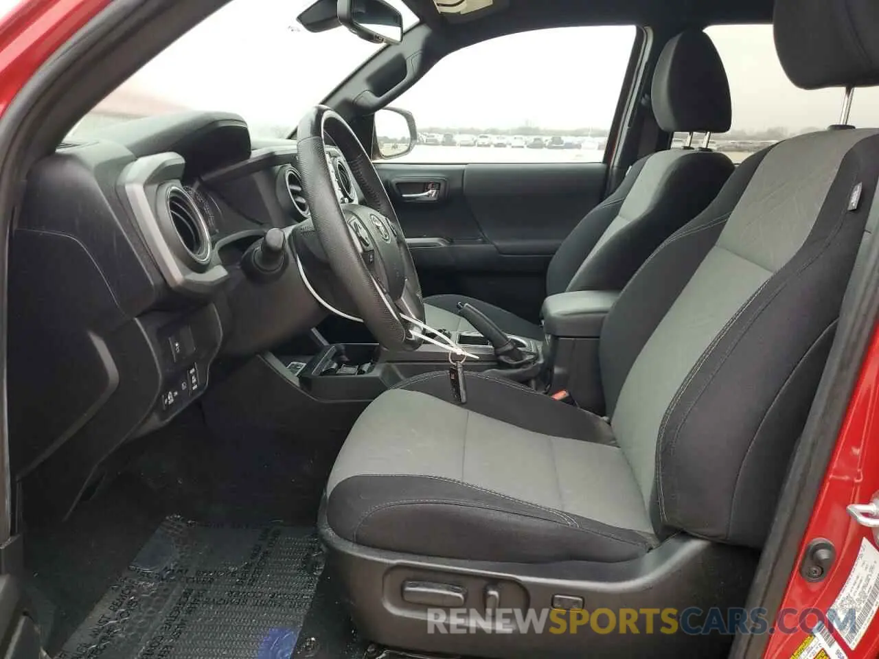 7 fotografías del automóvil dañado 3TMCZ5AN9MM445768 TOYOTA TACOMA 2021