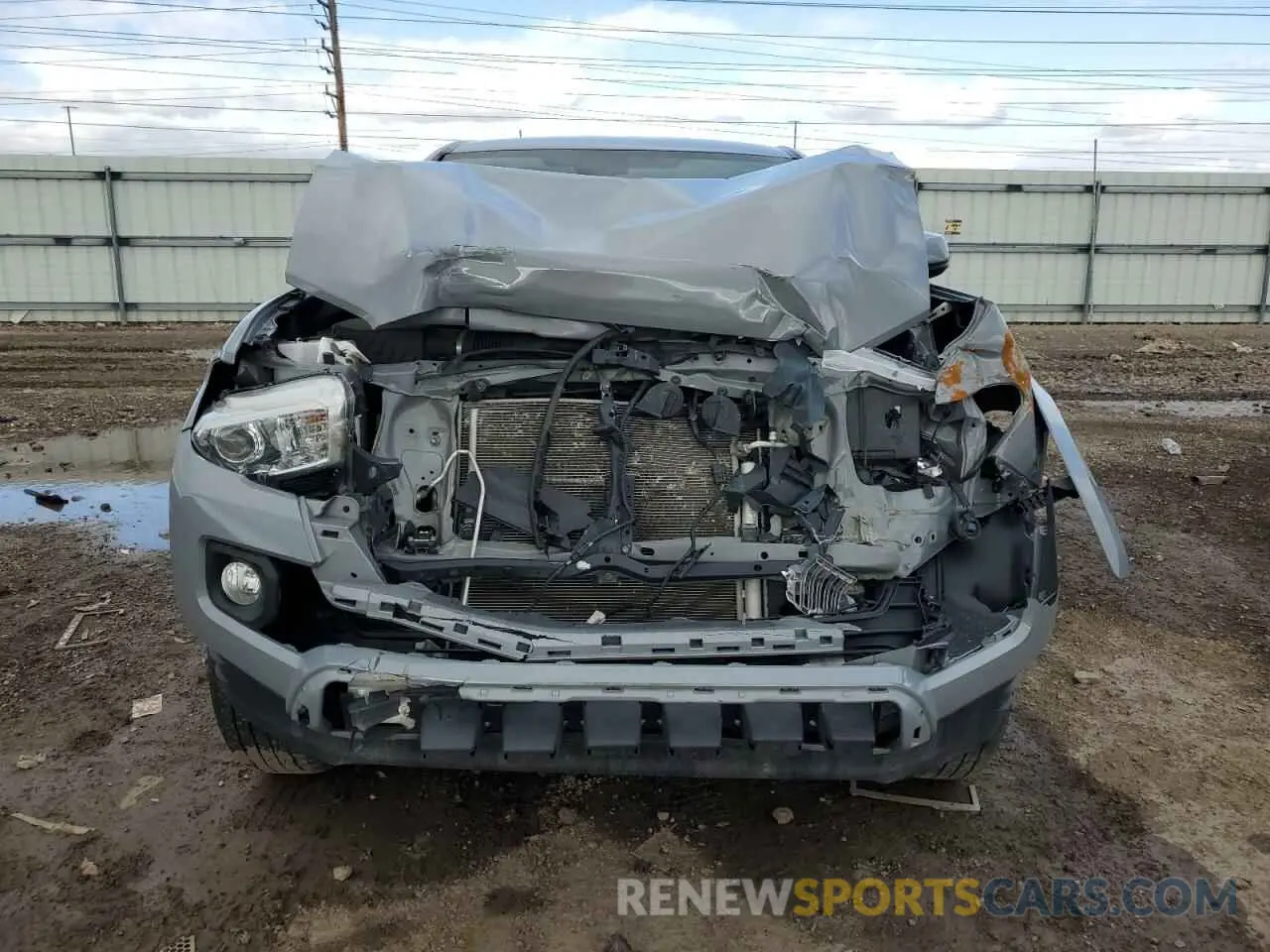 5 fotografías del automóvil dañado 3TMCZ5ANXMM398945 TOYOTA TACOMA 2021