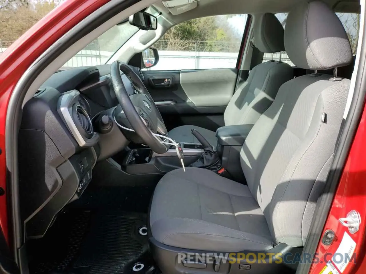 7 fotografías del automóvil dañado 3TMCZ5ANXMM400807 TOYOTA TACOMA 2021