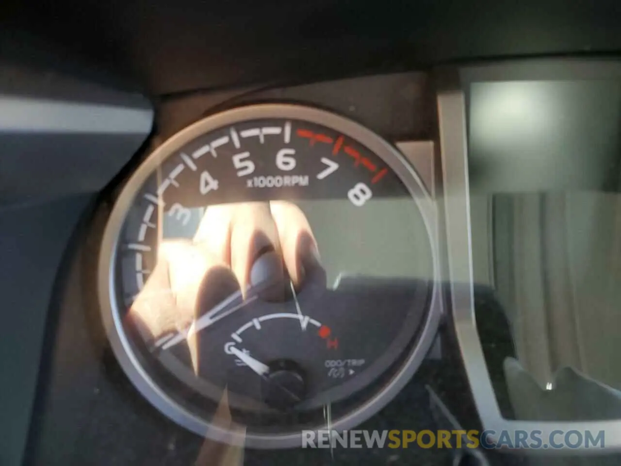 9 fotografías del automóvil dañado 3TMCZ5ANXMM411533 TOYOTA TACOMA 2021