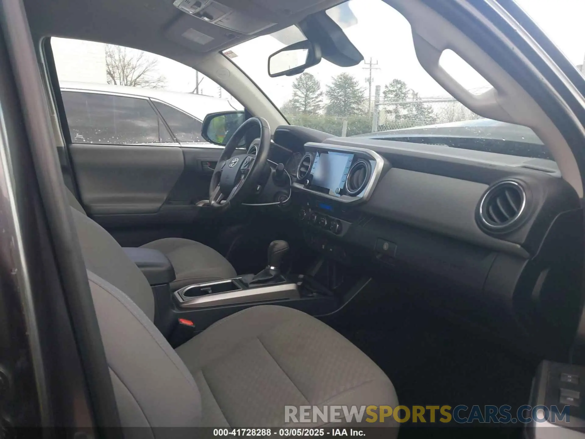 5 fotografías del automóvil dañado 3TMCZ5ANXMM415436 TOYOTA TACOMA 2021