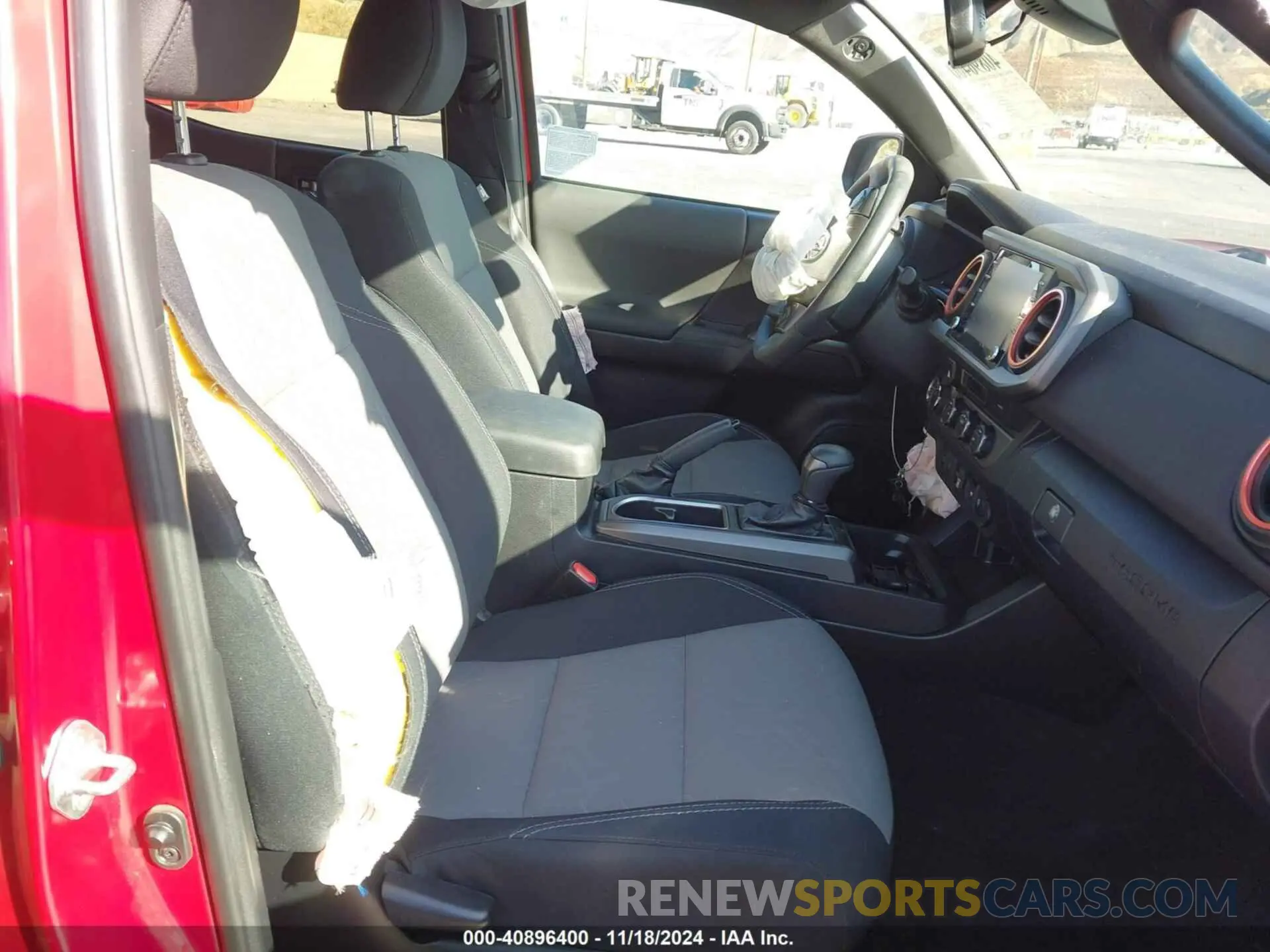 5 fotografías del automóvil dañado 3TMCZ5ANXMM430213 TOYOTA TACOMA 2021