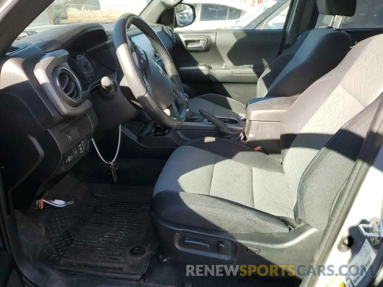 7 fotografías del automóvil dañado 3TMCZ5ANXMM436738 TOYOTA TACOMA 2021