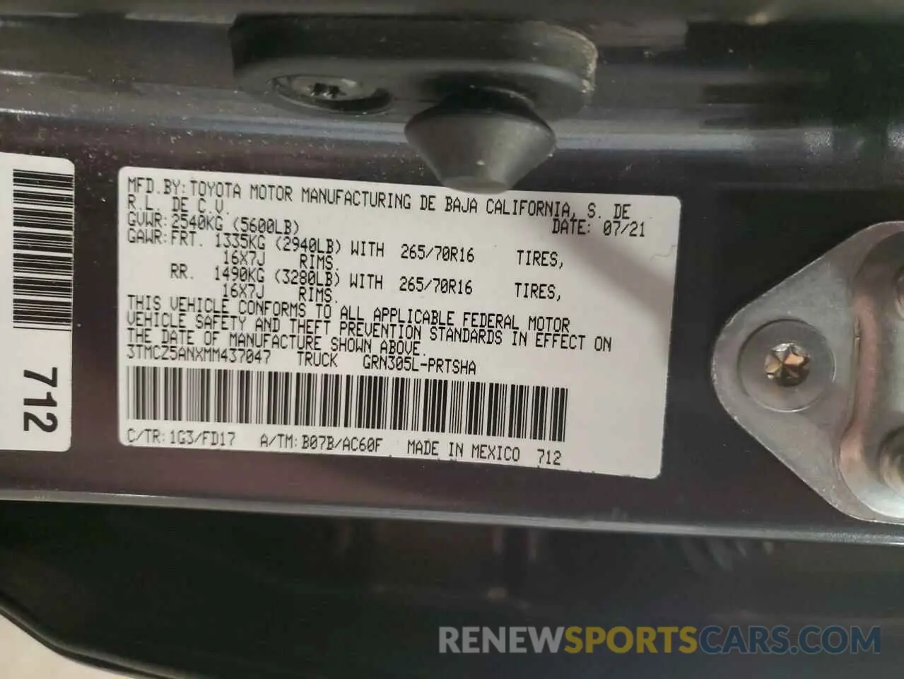 12 fotografías del automóvil dañado 3TMCZ5ANXMM437047 TOYOTA TACOMA 2021