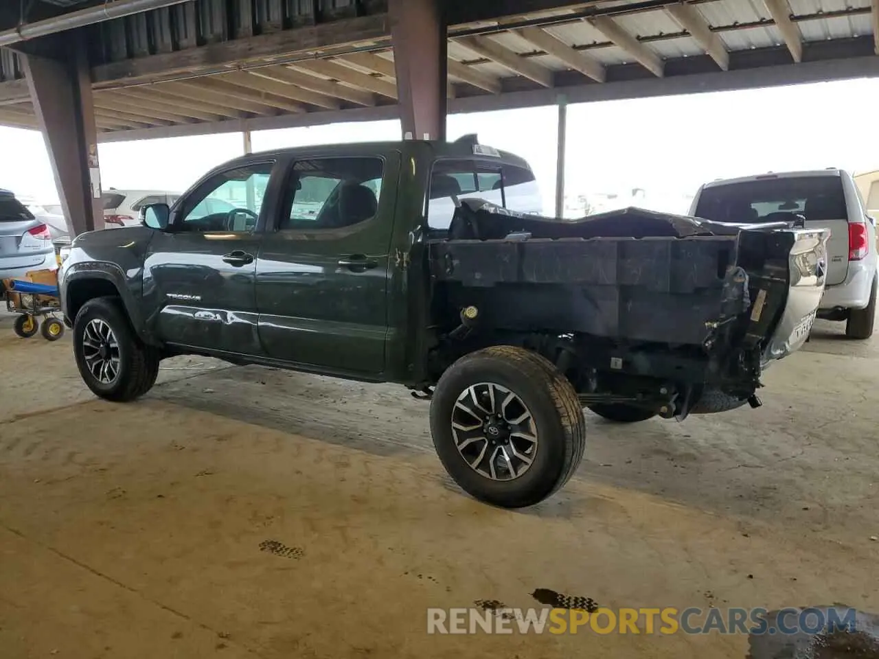 2 fotografías del automóvil dañado 3TMCZ5ANXMM442412 TOYOTA TACOMA 2021