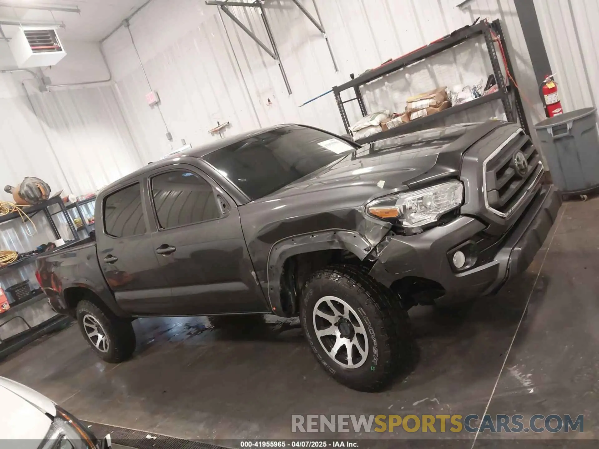 14 fotografías del automóvil dañado 3TMCZ5ANXMM447867 TOYOTA TACOMA 2021