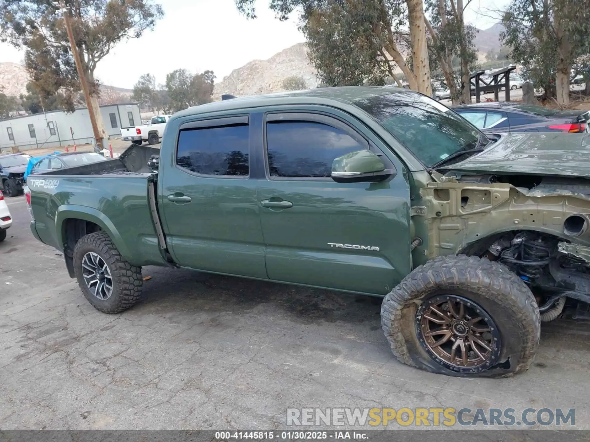 14 fotografías del automóvil dañado 3TMDZ5BN0MM116198 TOYOTA TACOMA 2021