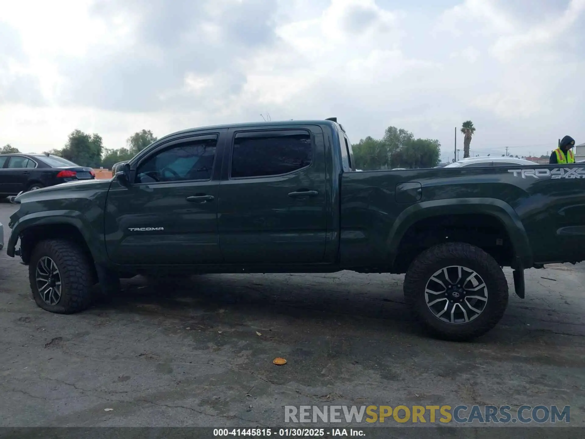 15 fotografías del automóvil dañado 3TMDZ5BN0MM116198 TOYOTA TACOMA 2021