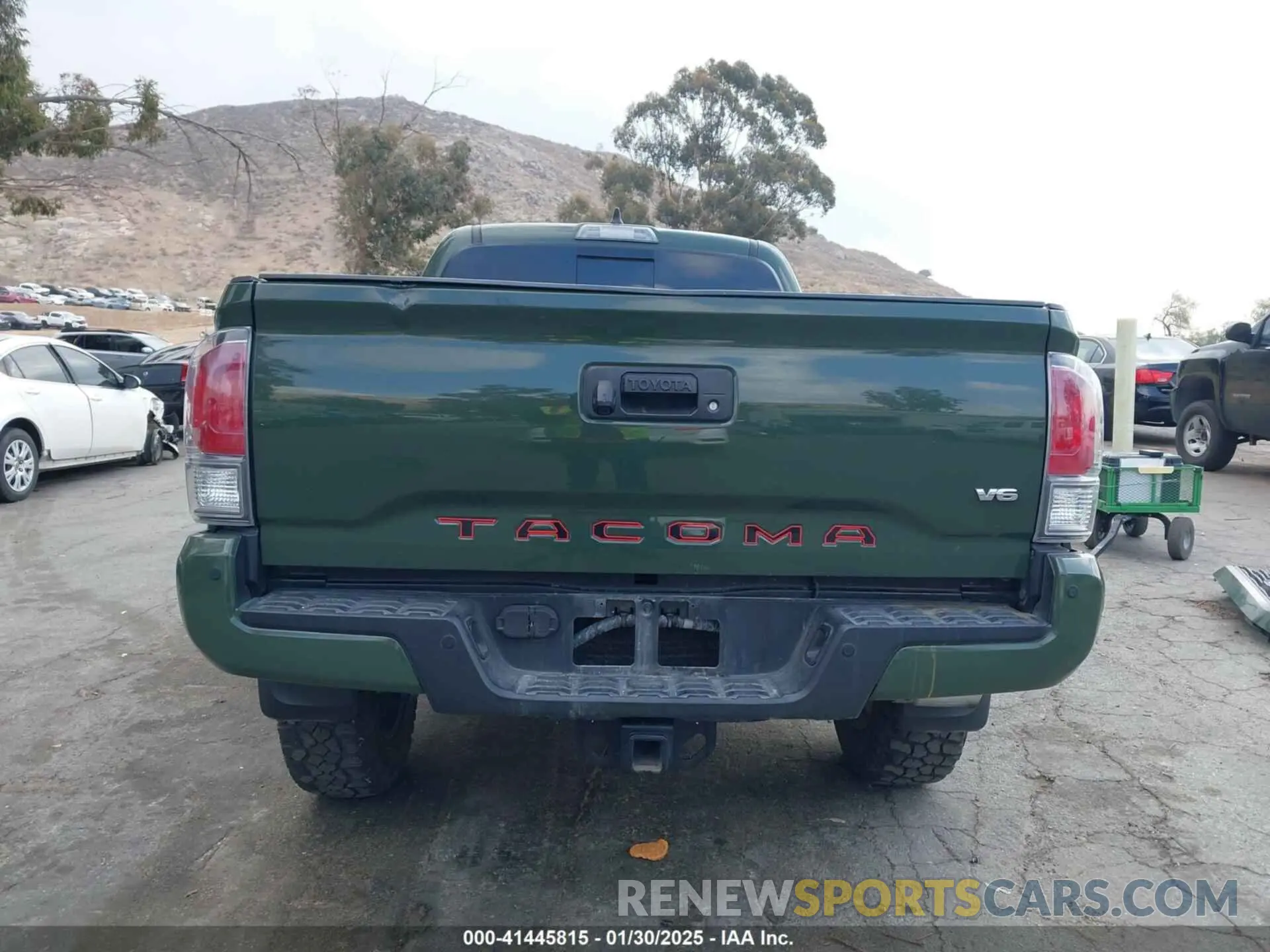 17 fotografías del automóvil dañado 3TMDZ5BN0MM116198 TOYOTA TACOMA 2021