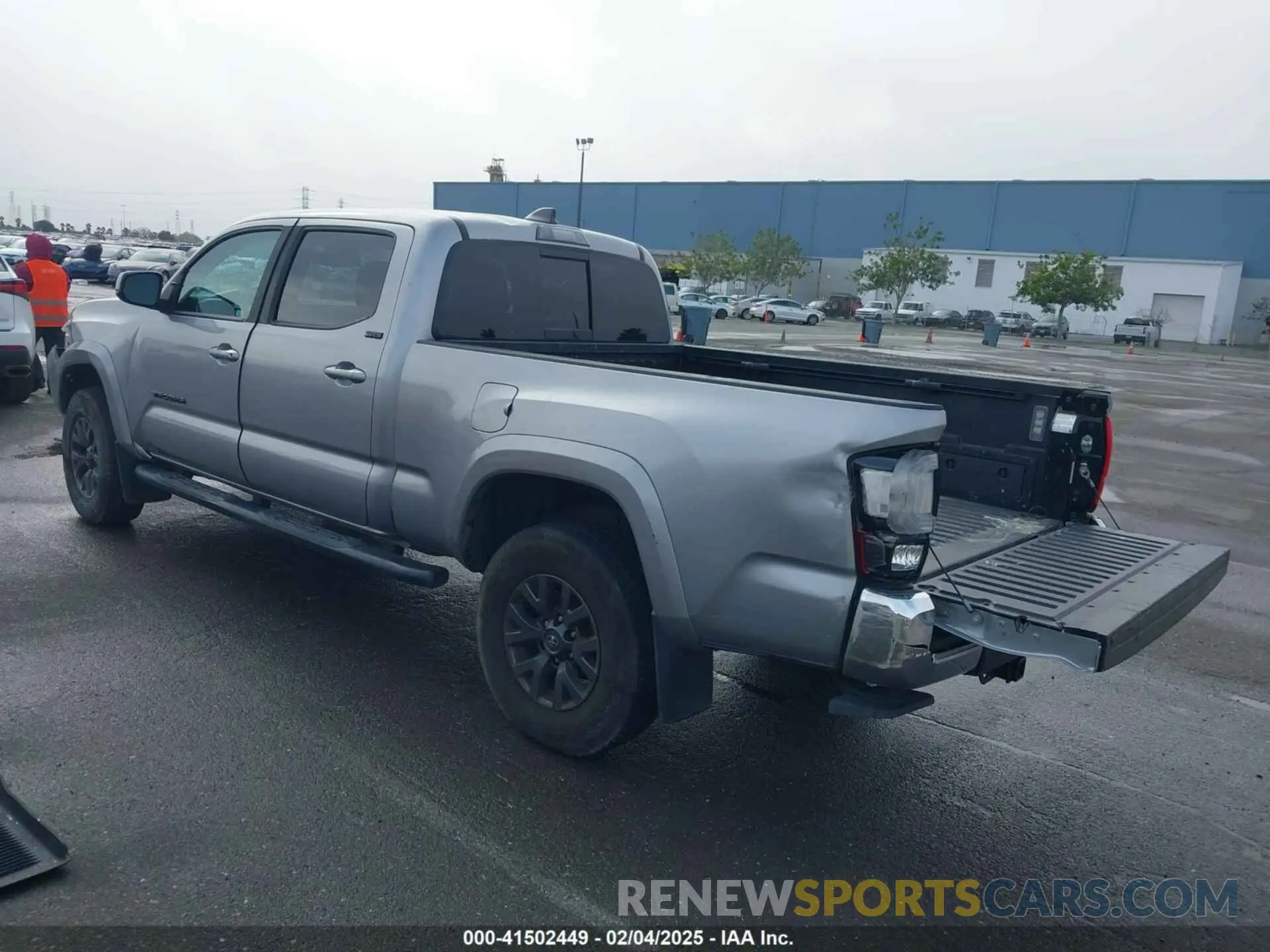 3 fotografías del automóvil dañado 3TMDZ5BN1MM101984 TOYOTA TACOMA 2021