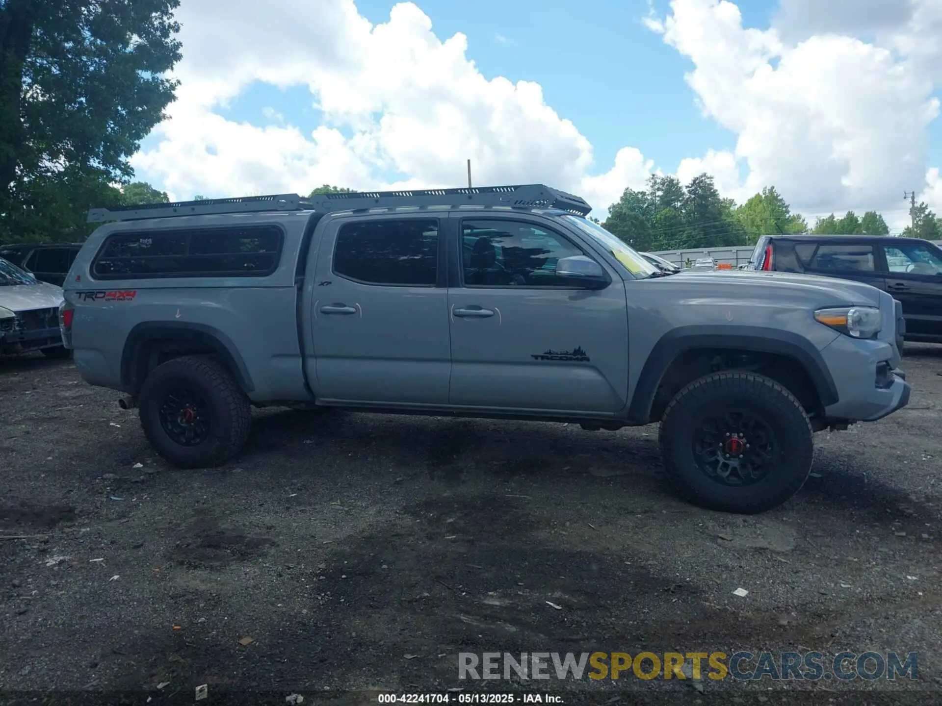 13 fotografías del automóvil dañado 3TMDZ5BN3MM112338 TOYOTA TACOMA 2021