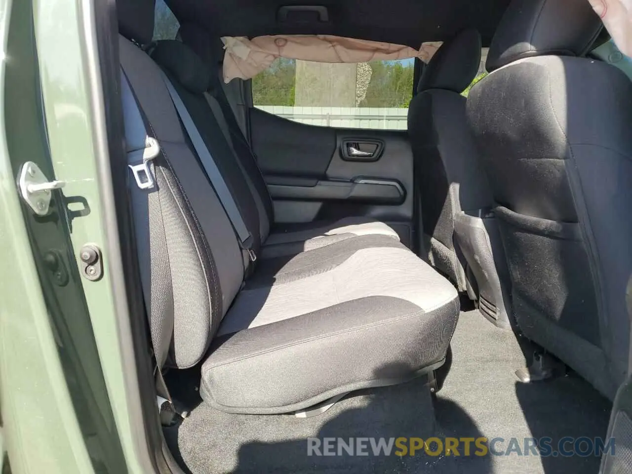 11 fotografías del automóvil dañado 3TMDZ5BN3MM119760 TOYOTA TACOMA 2021