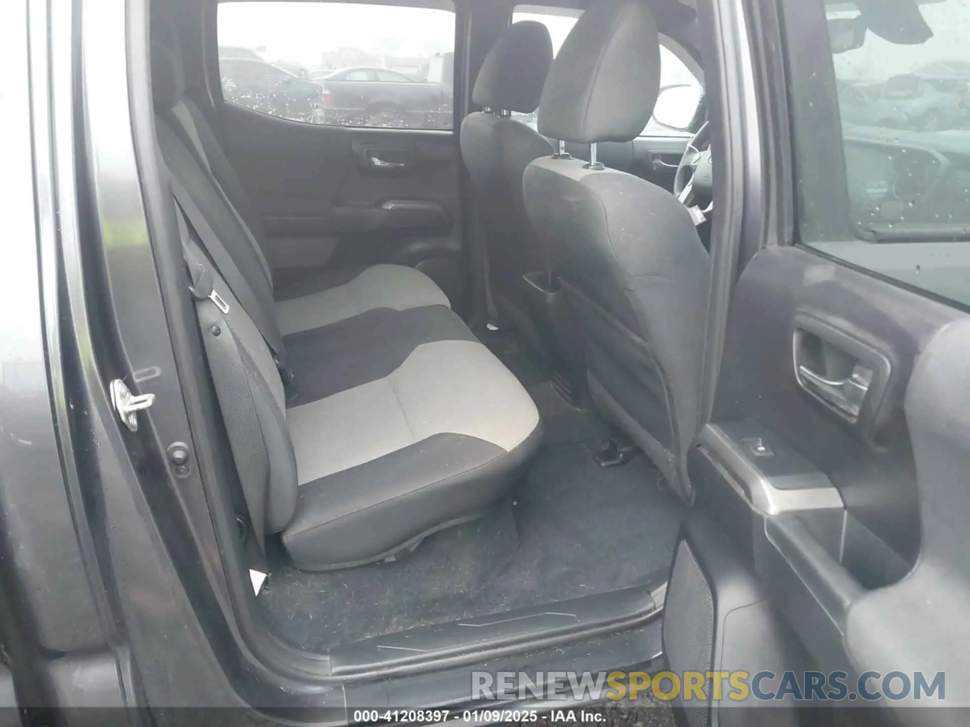 8 fotografías del automóvil dañado 3TMDZ5BN4MM099423 TOYOTA TACOMA 2021
