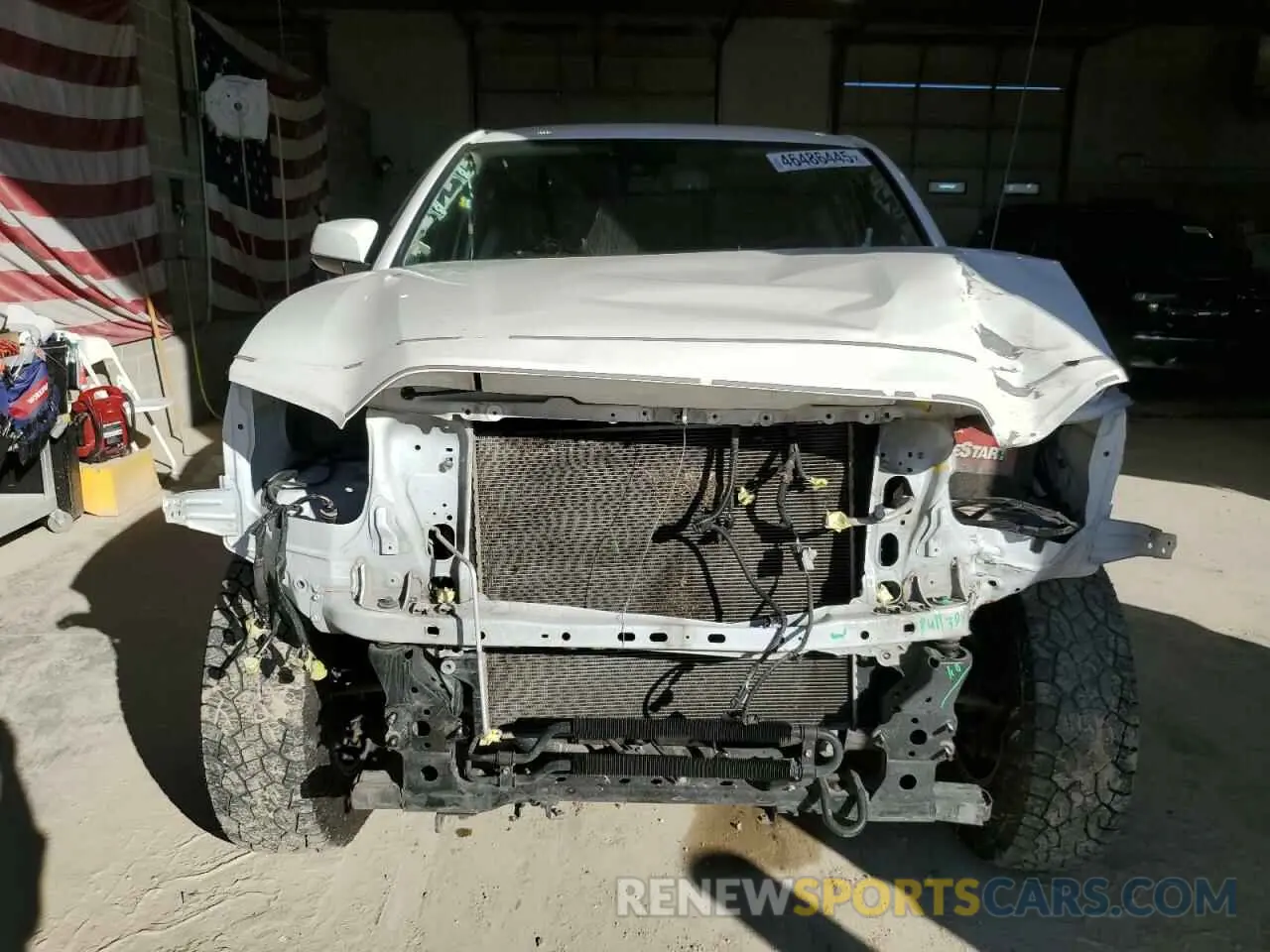 5 fotografías del automóvil dañado 3TMDZ5BN4MM103311 TOYOTA TACOMA 2021