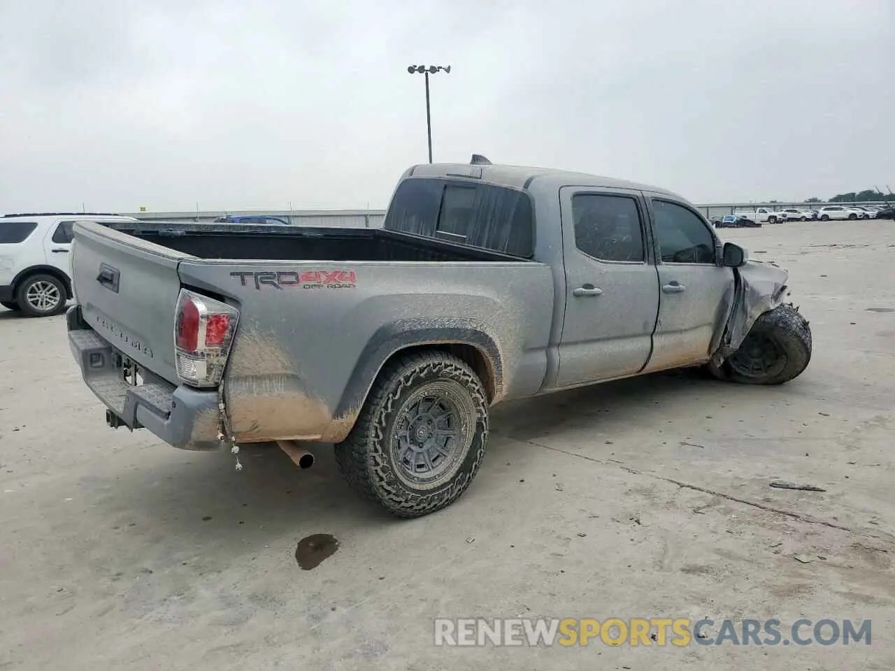 3 fotografías del automóvil dañado 3TMDZ5BN4MM105639 TOYOTA TACOMA 2021