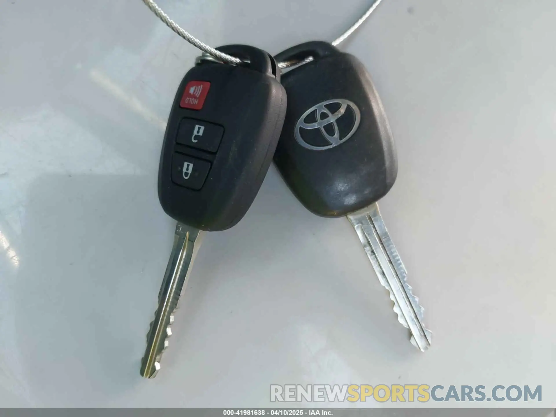 11 fotografías del automóvil dañado 3TMDZ5BN4MM111750 TOYOTA TACOMA 2021