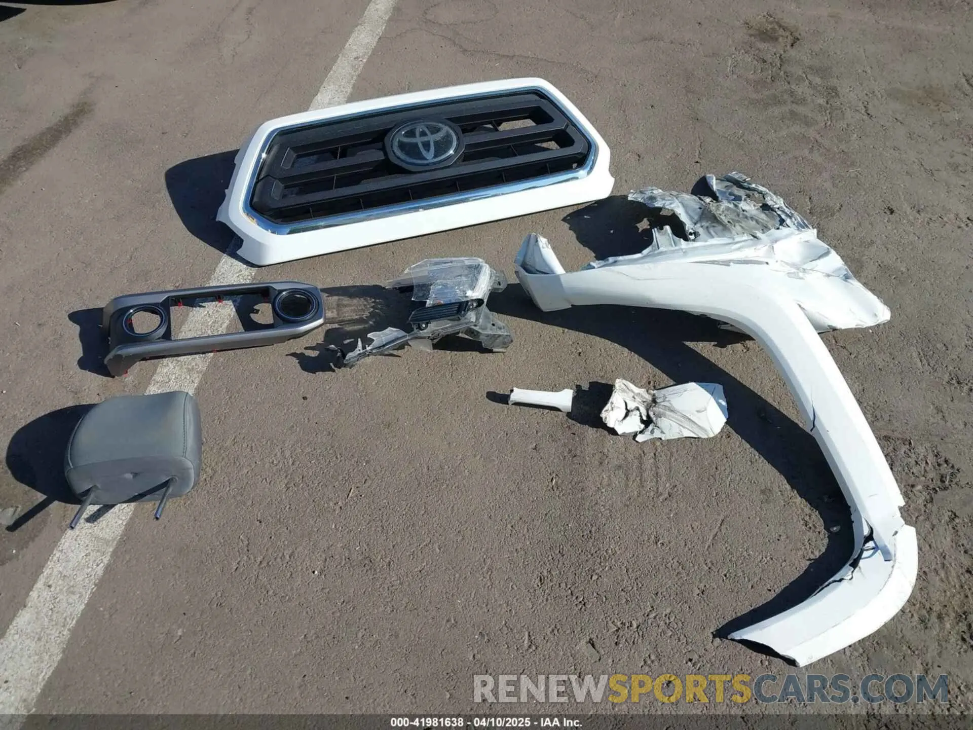 12 fotografías del automóvil dañado 3TMDZ5BN4MM111750 TOYOTA TACOMA 2021