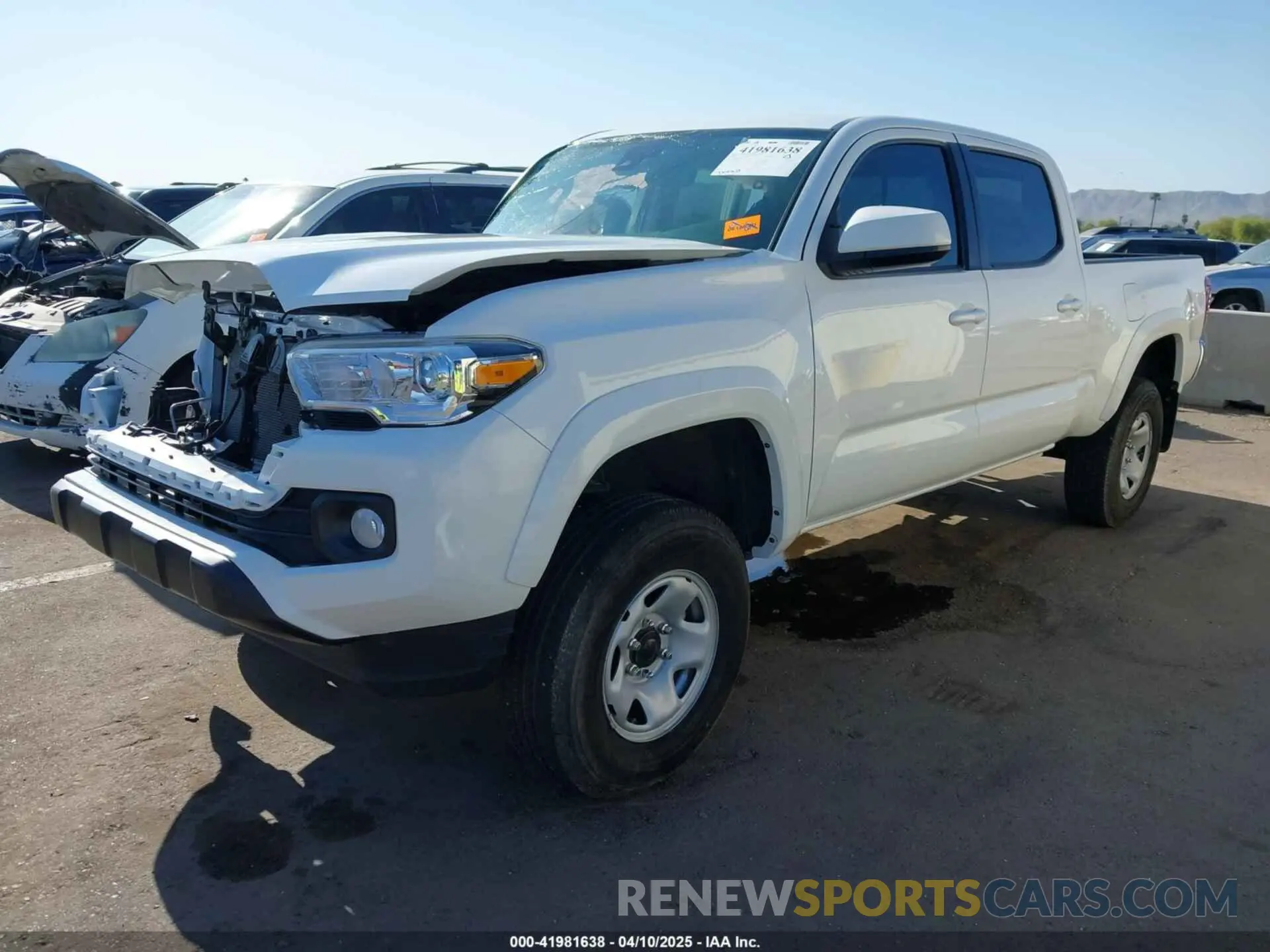 2 fotografías del automóvil dañado 3TMDZ5BN4MM111750 TOYOTA TACOMA 2021