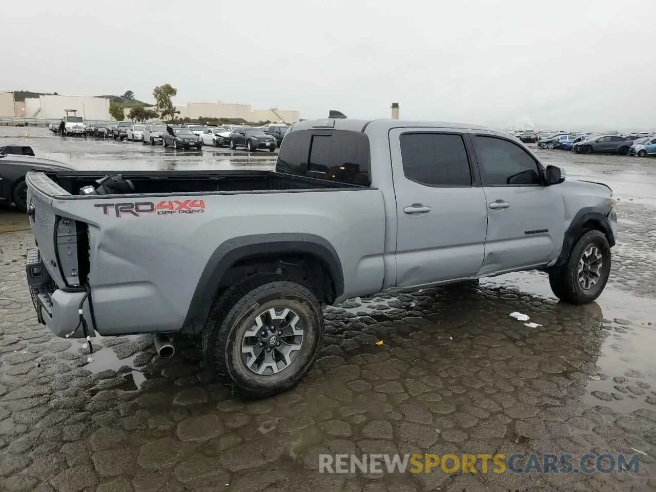 3 fotografías del automóvil dañado 3TMDZ5BN5MM098717 TOYOTA TACOMA 2021