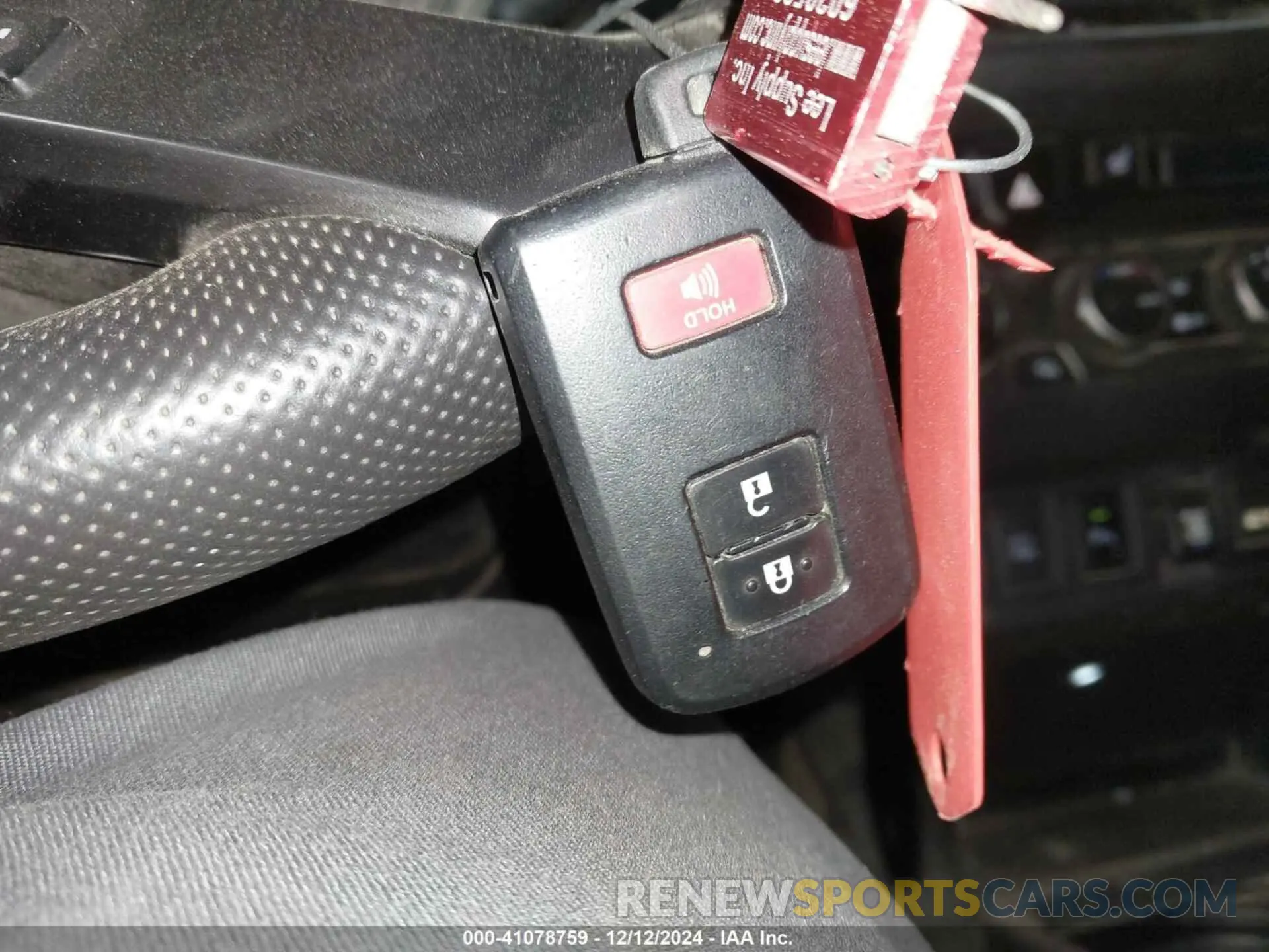 11 fotografías del automóvil dañado 3TMDZ5BN5MM108615 TOYOTA TACOMA 2021