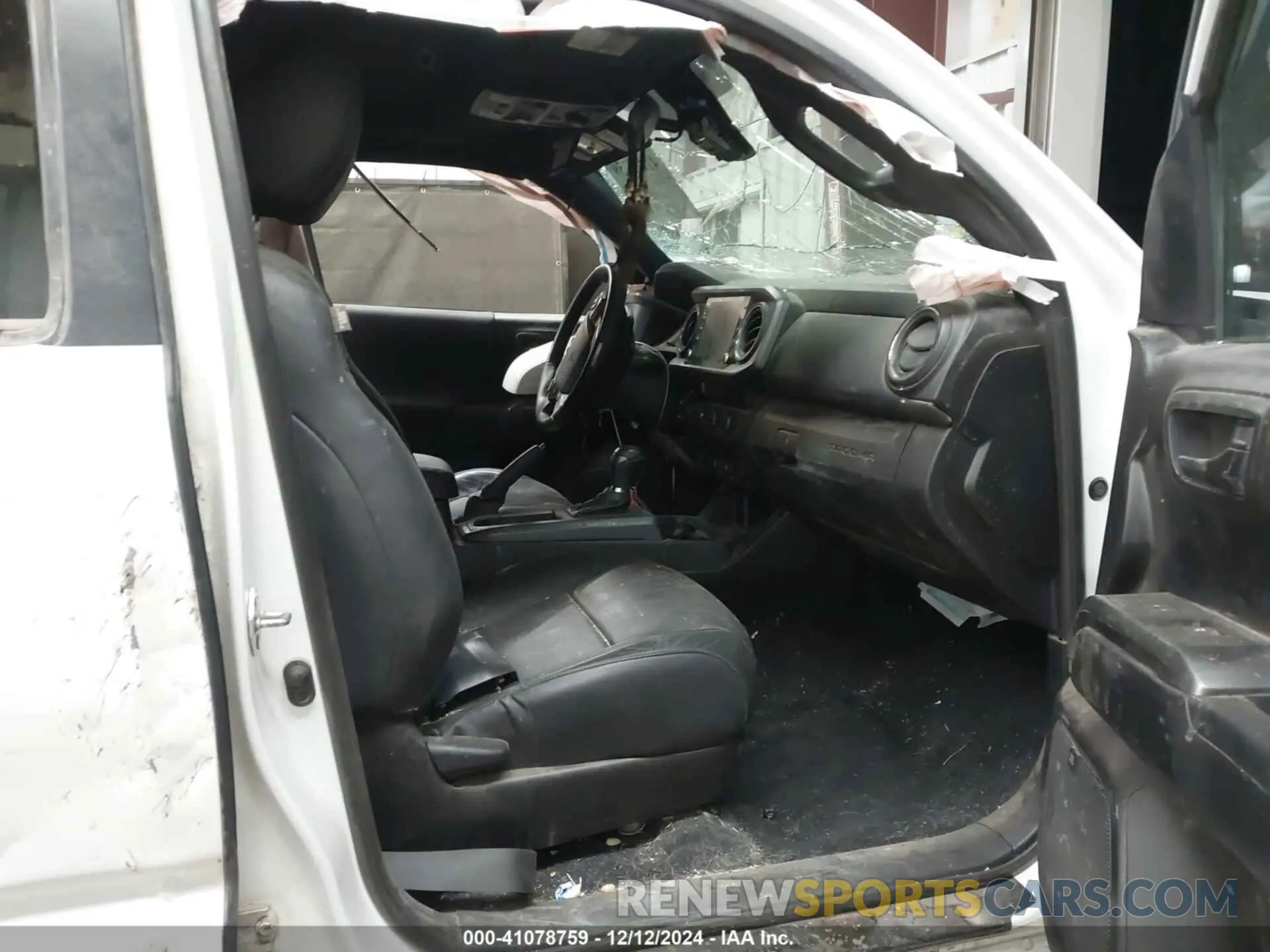 5 fotografías del automóvil dañado 3TMDZ5BN5MM108615 TOYOTA TACOMA 2021