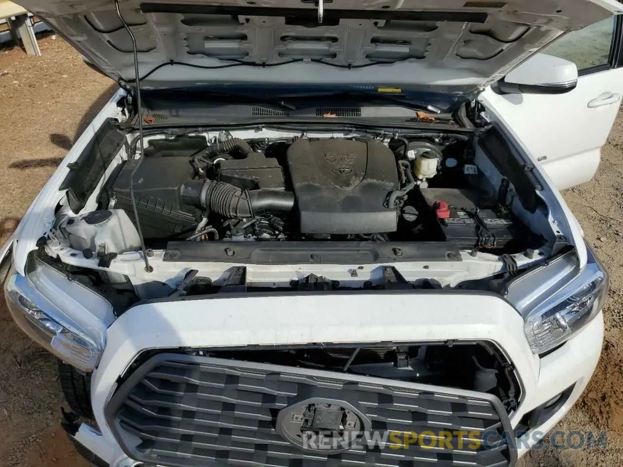 11 fotografías del automóvil dañado 3TMDZ5BN6MM102614 TOYOTA TACOMA 2021