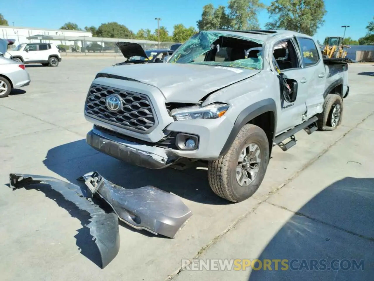 2 fotografías del automóvil dañado 3TMDZ5BN6MM104542 TOYOTA TACOMA 2021