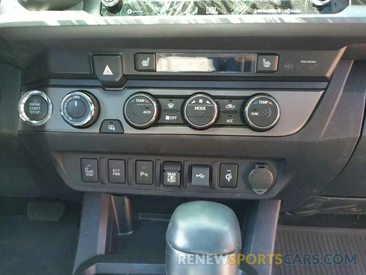 9 fotografías del automóvil dañado 3TMDZ5BN6MM104542 TOYOTA TACOMA 2021