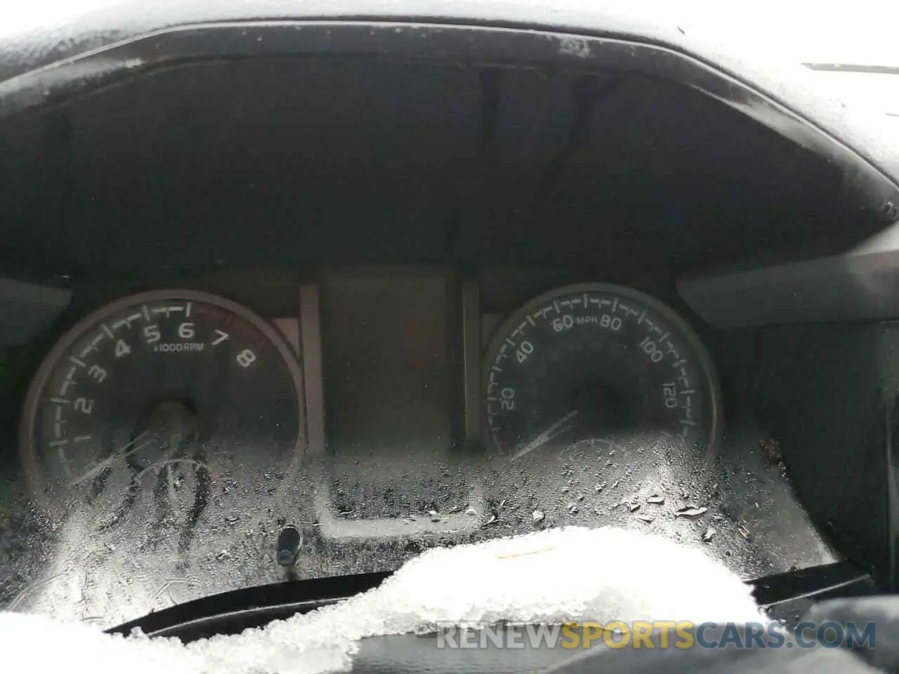 9 fotografías del automóvil dañado 3TMDZ5BN7MM105408 TOYOTA TACOMA 2021