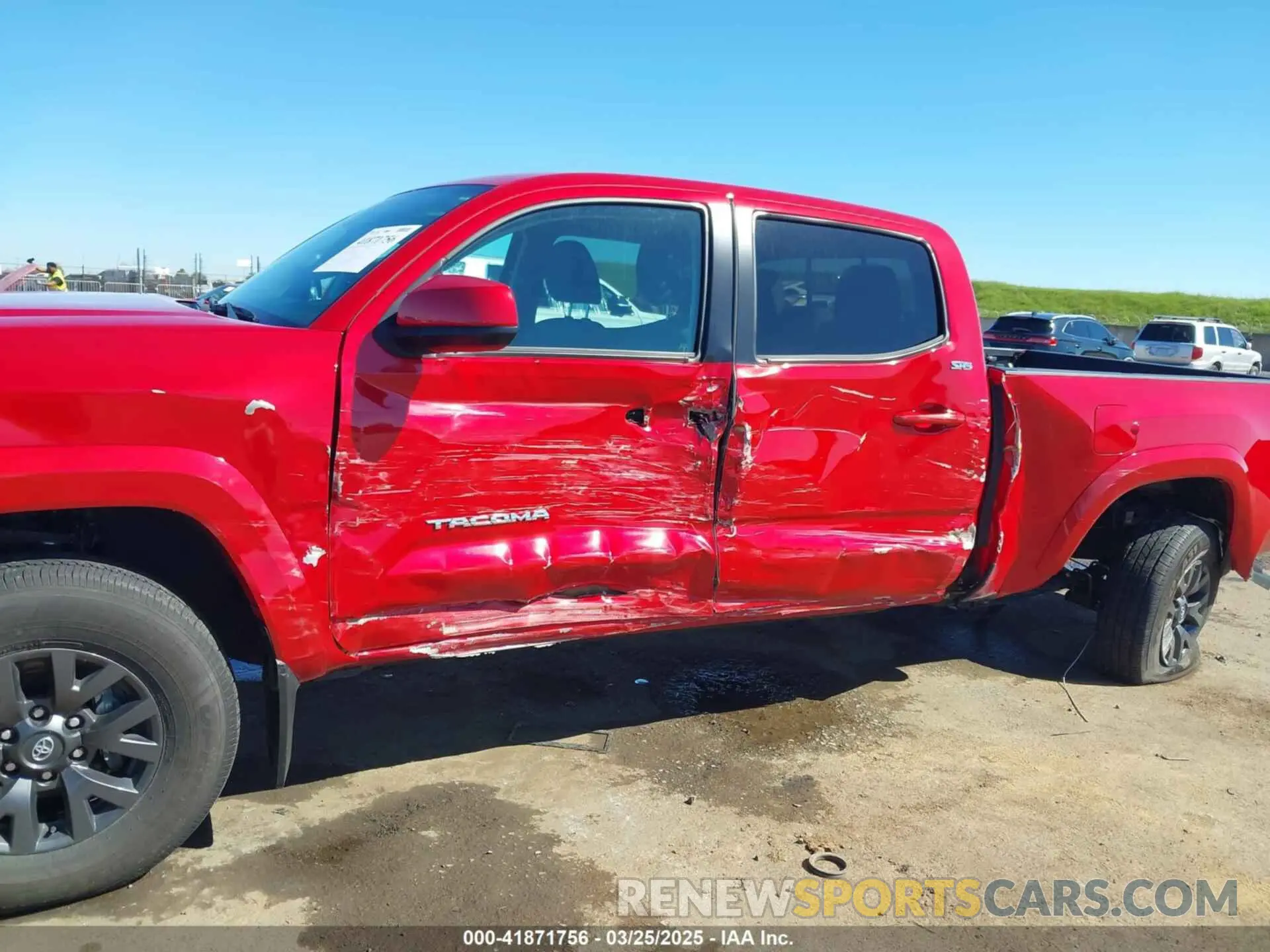 6 fotografías del automóvil dañado 3TMDZ5BN7MM110656 TOYOTA TACOMA 2021
