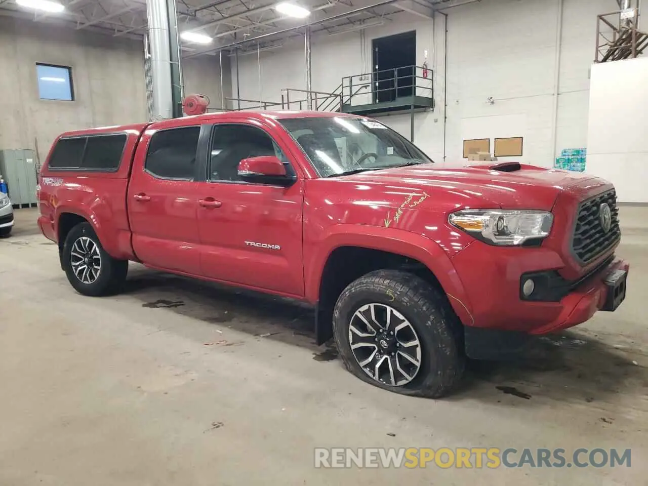 4 fotografías del automóvil dañado 3TMDZ5BN7MM114285 TOYOTA TACOMA 2021