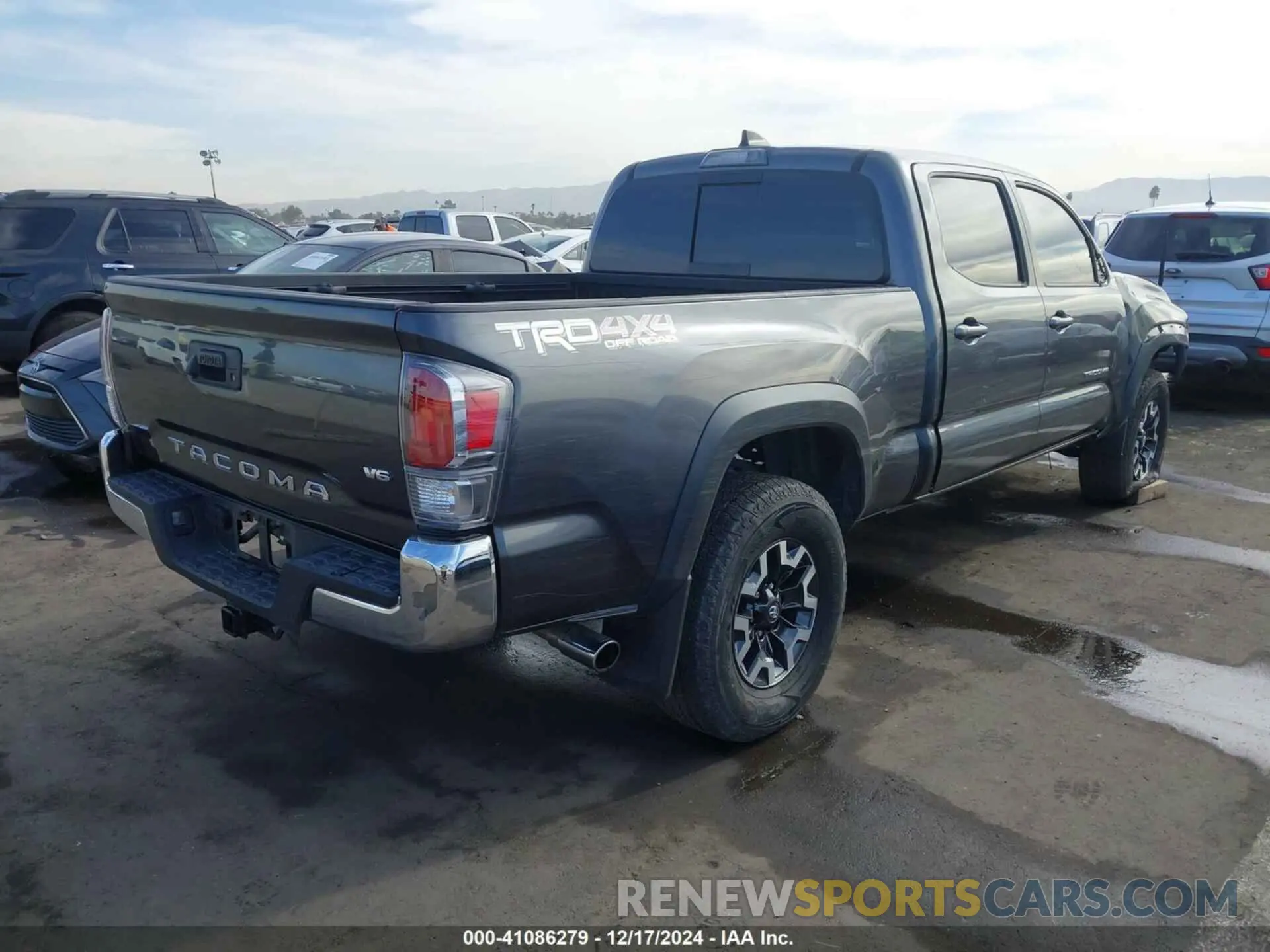 4 fotografías del automóvil dañado 3TMDZ5BN8MM103313 TOYOTA TACOMA 2021